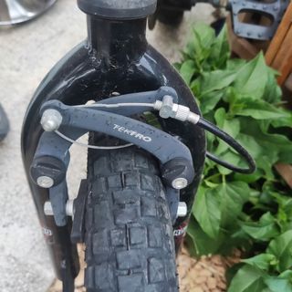 BMX Coluer Rockband roja/ negra. Necesita arreglos