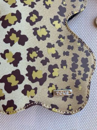 BOLSO CLUTCH TOUS NUEVO MONEDERO LLAVERO 