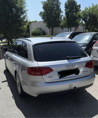 Audi A4 2009 CON AVERIA
