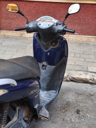 Honda 125cc - Moto Scooter Azul 48.000 km