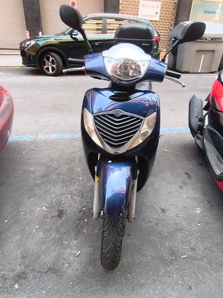 Honda 125cc - Moto Scooter Azul 48.000 km