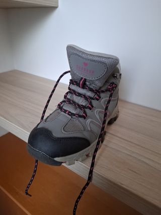 Botas trekking niña talla 33