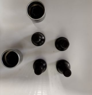 Juego tornillos antirrobo BMW e60 (4+2)