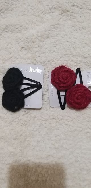2 Broches para pelo - Rojo y negro
