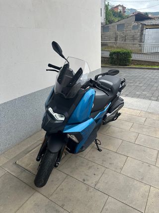 BMW C 400X - Moto Scooter - 2300km