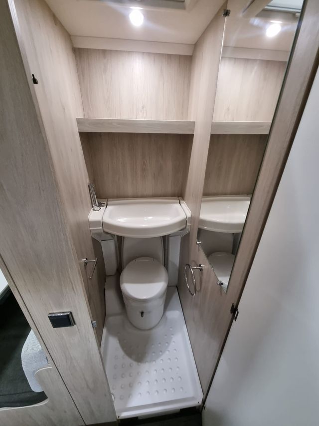 Caravelair Alba 420 Family