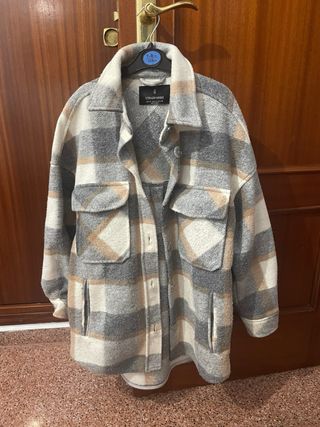 Chaqueta Stradivarius cuadros L 