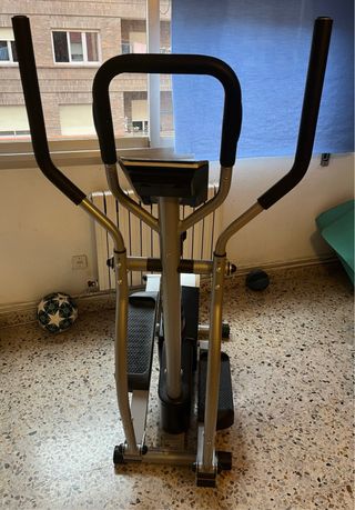 Bicicleta elíptica BH Fitness - Home Crosstrainer