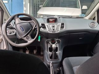 Ford Fiesta 2011   Etiq C