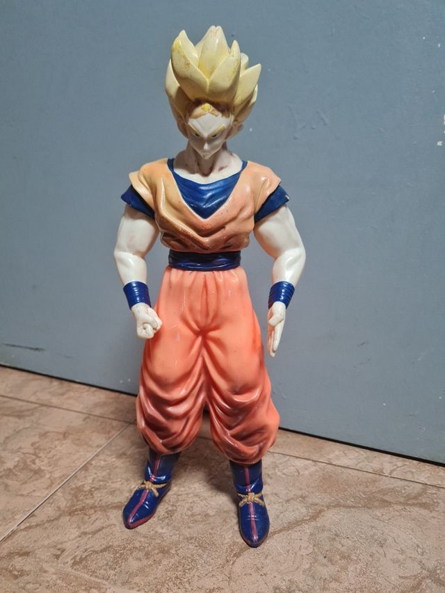 Figura Goku Super Saiyan