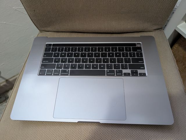 Topcase per MacBook Pro 16" 2019