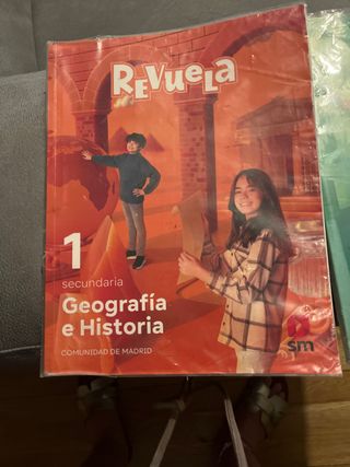 Geografía e Historia. 1 Secundaria. Revuela. Co...