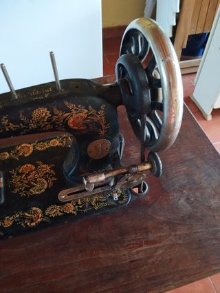 Máquina coser Singer antigua