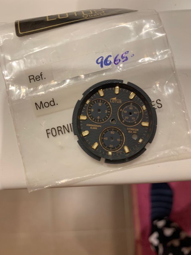 Esfera Lotus Titanium 9665