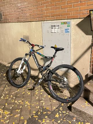 Orbea Flow: Bici montaña/enduro