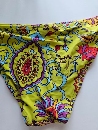 Costume da bagno - Bikini giallo