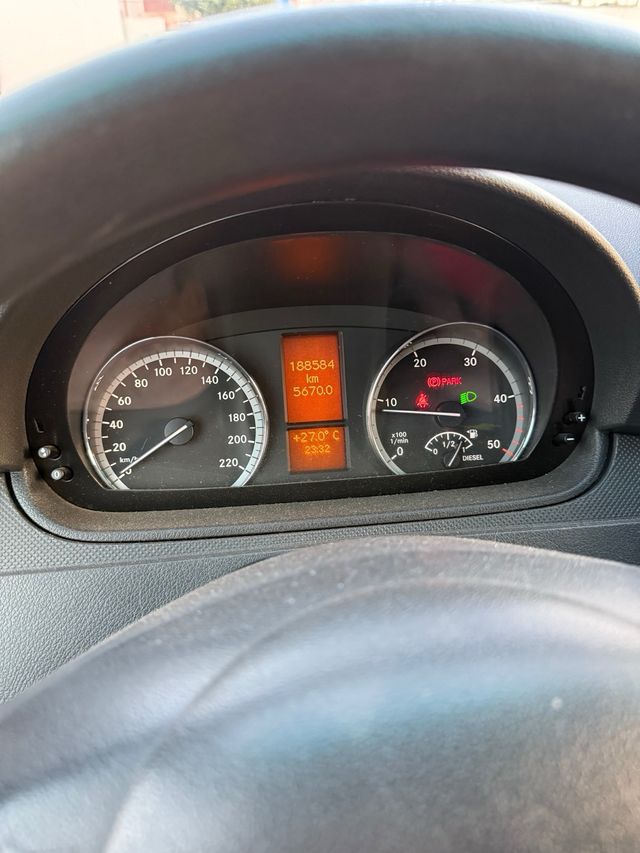 Mercedes-Benz Vito 2013