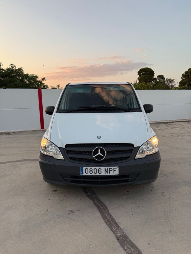 Mercedes-Benz Vito 2013