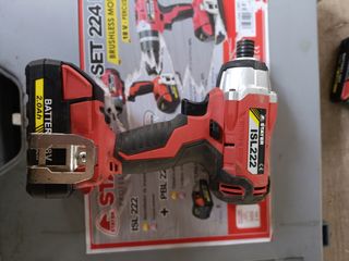 Taladro percutor + atornillador Stayer 18V