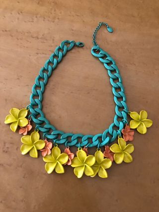 Collar Zara flores - turquesa, amarillo