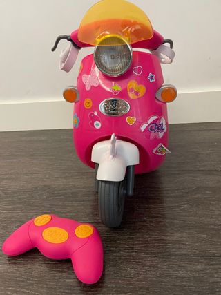 Moto Baby Born + mando a distancia