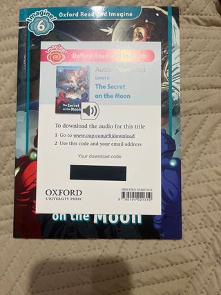 Oxford Read and Imagine: Level 6: The Secret on...