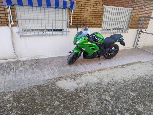 Moto kawasaki