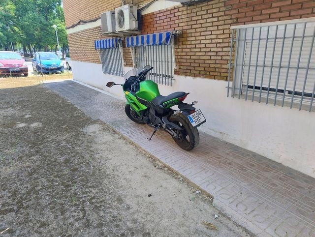 Moto kawasaki