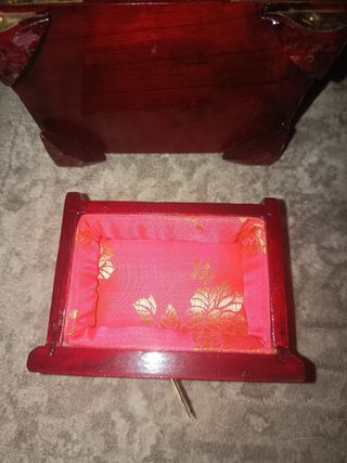 Joyero antiguo madera rojo dorado