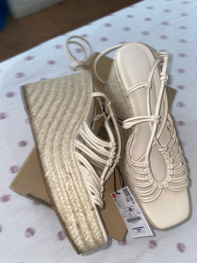 Cuñas beige tiras-talla 39