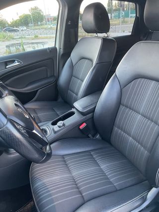 Mercedes-Benz Clase B 200 CDI SPORT AMG 