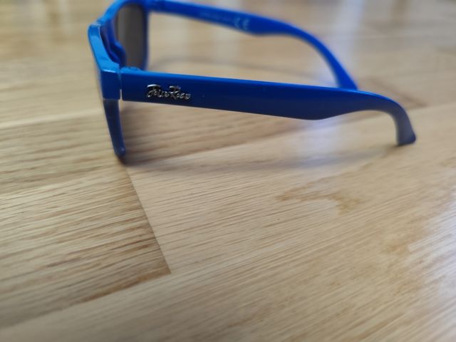 Gafas de sol para niño o niña