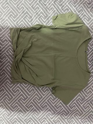 6 tops o camisetas de manga corta