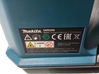 nivel laser makita skr200