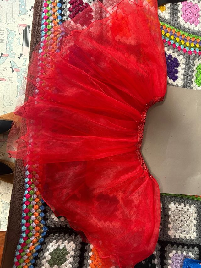 Tutú diablita roja