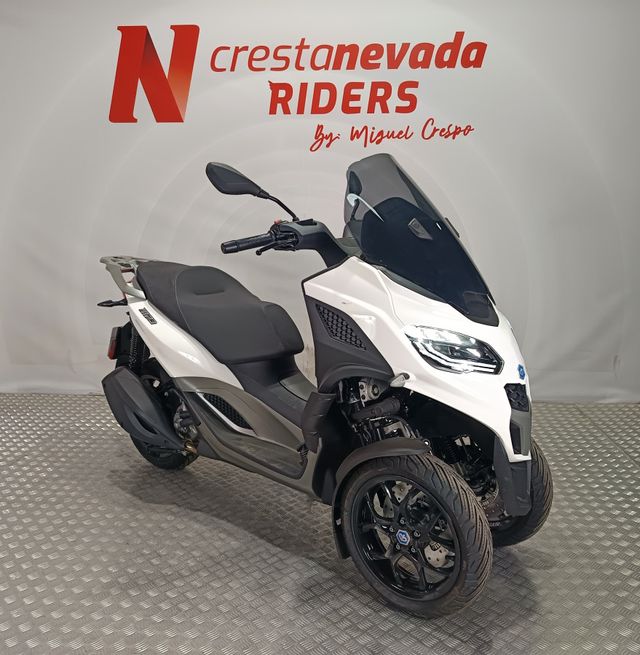 Piaggio MP3 310 HPE