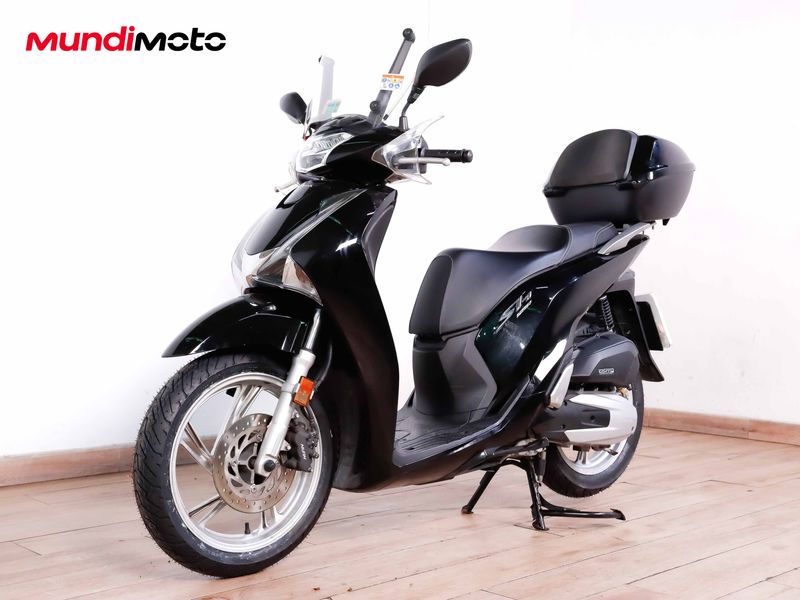 Sh 350 Sh 2022 Nero Lucido Sh 350 Sh 300 Modello 2022 Honda Sh 350