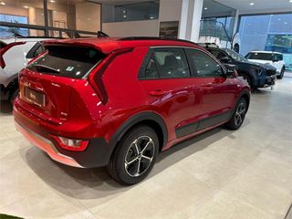 KIA Niro 1.6 GDi HEV 95kW (129CV) Concept