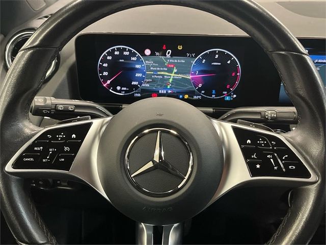 MERCEDES-BENZ Clase B 180 d