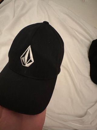Gorra Volcom negra - Poco uso