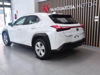 LEXUS UX 2.0 250h Business Navigation