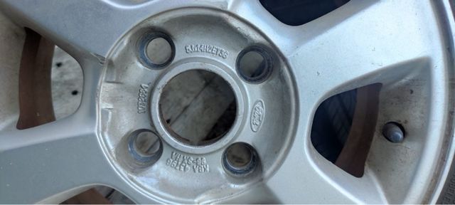 4 Llantas Ford 14 pulgadas