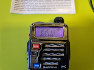 Walkie talkie con 3 antenas. Caza, Pesca, Airsoft