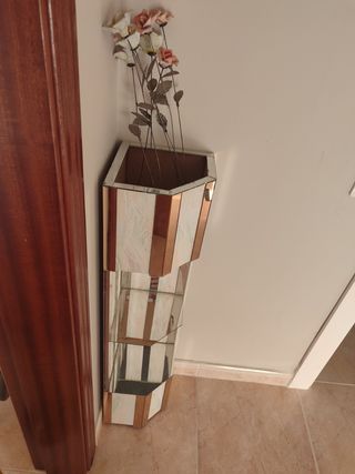 Mueble Esquinero con Espejos