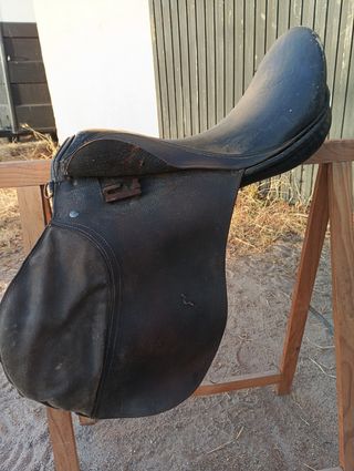 Montura inglesa antigua