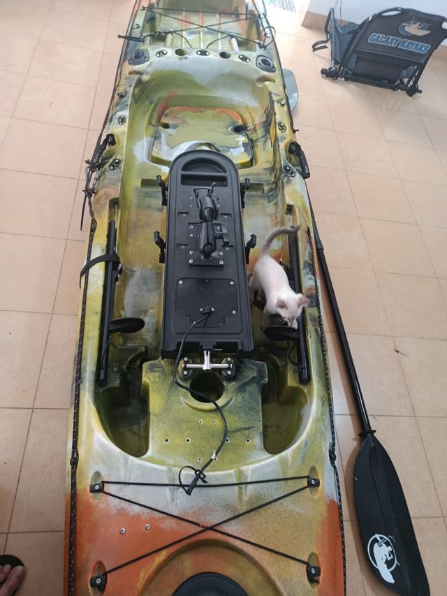 Kayak Pesca Galaxy 4.40m - Motor Eléctrico