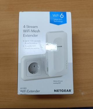 Extensor WiFi Mesh NETGEAR AX1800 4-Stream