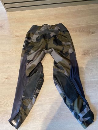 Pantalones Fox Racing Enduro Camo talla 32