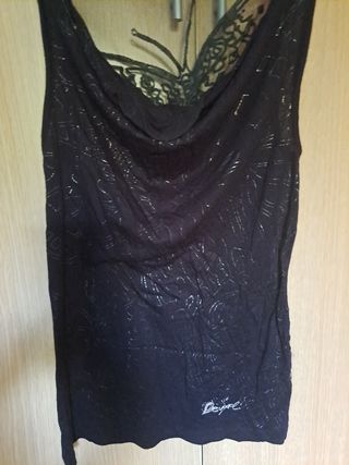Camiseta Desigual negra - Talla M