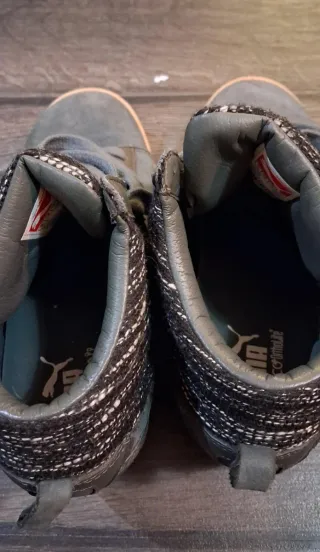 Botas Puma grises cuña.